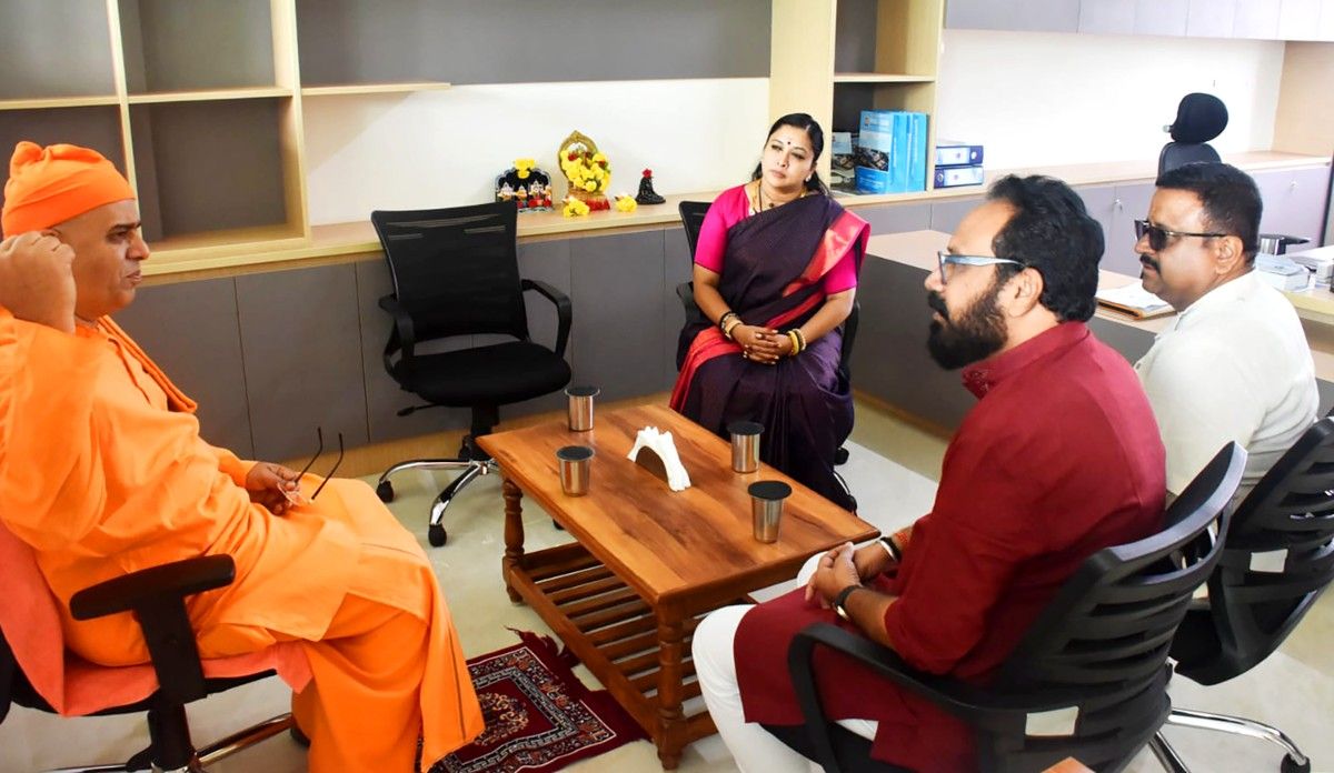 RVK – Hulimangala Conducted Aksharabhyasa Ceremony (15)