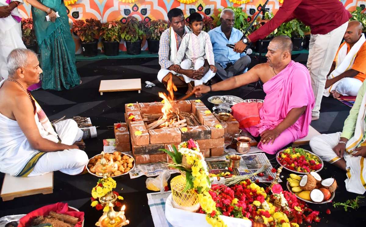 RVK – Hulimangala Conducted Aksharabhyasa Ceremony (20)