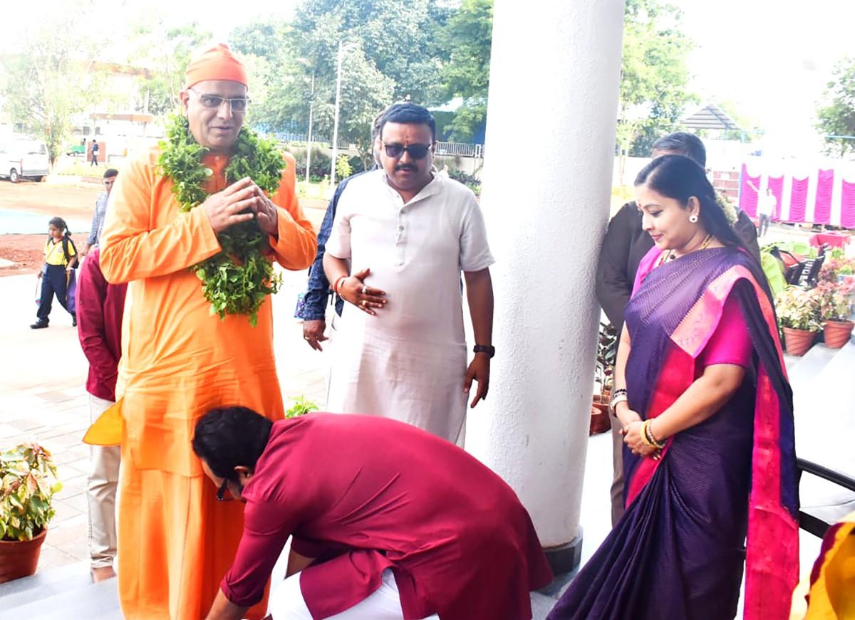 RVK – Hulimangala Conducted Aksharabhyasa Ceremony (21)