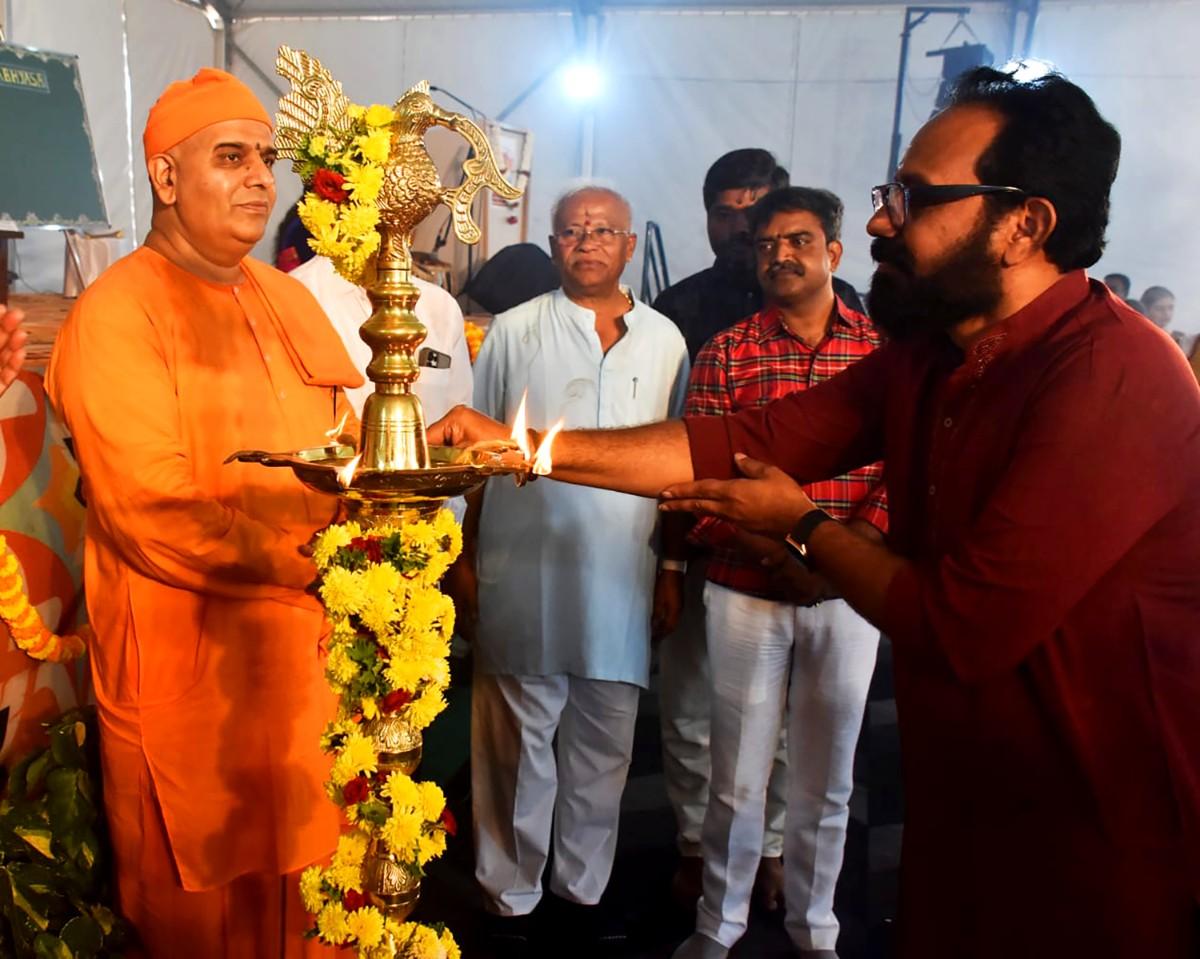 RVK – Hulimangala Conducted Aksharabhyasa Ceremony (24)