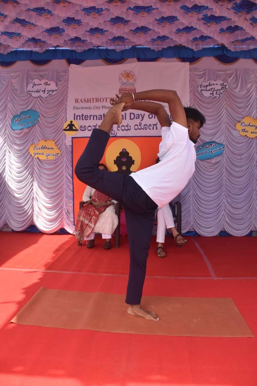 The 12th International Yoga Day Observes in RVK - Hulimangala (17)