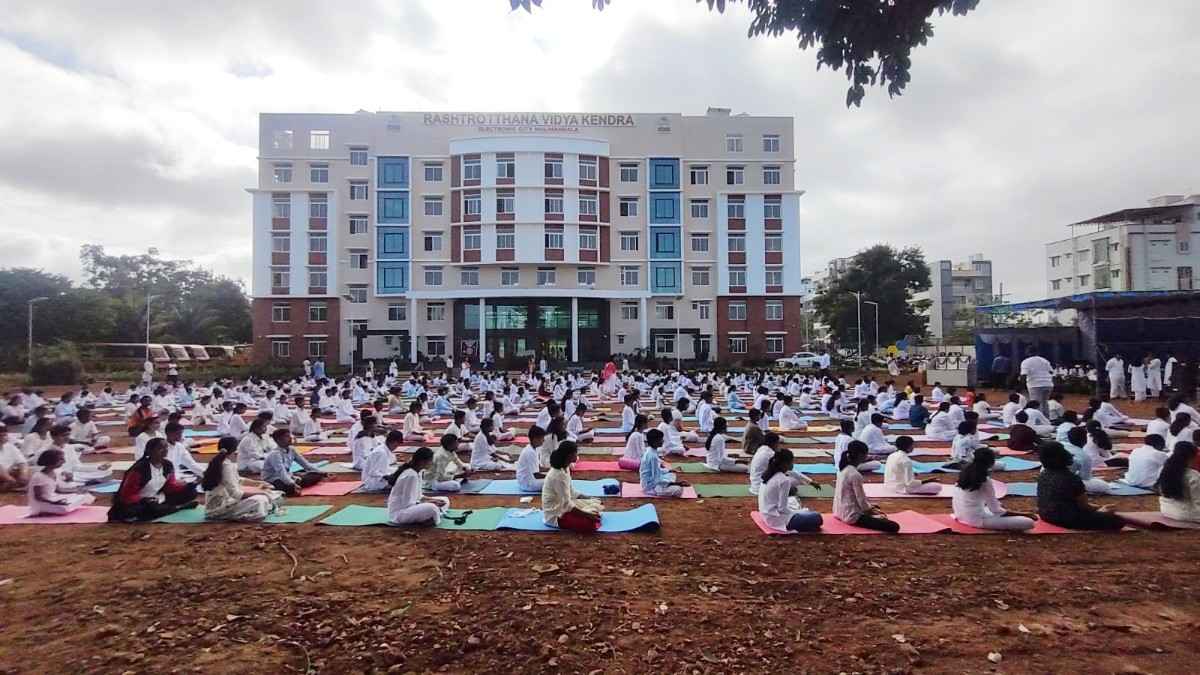 The 12th International Yoga Day Observes in RVK - Hulimangala (28)