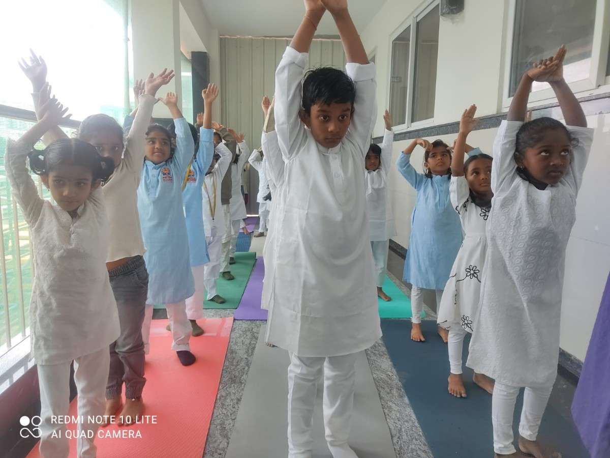 The 12th International Yoga Day Observes in RVK - Hulimangala (7)