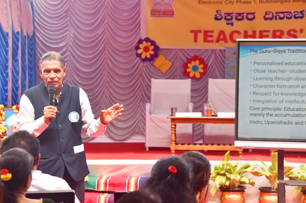 RVK – Hulimangala Observes Teachers’ Day (4)